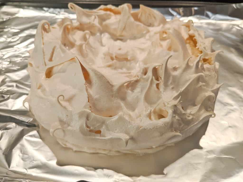 classic pavlova