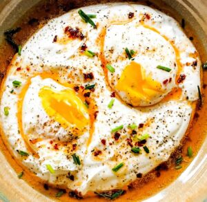 turkish poached eggs