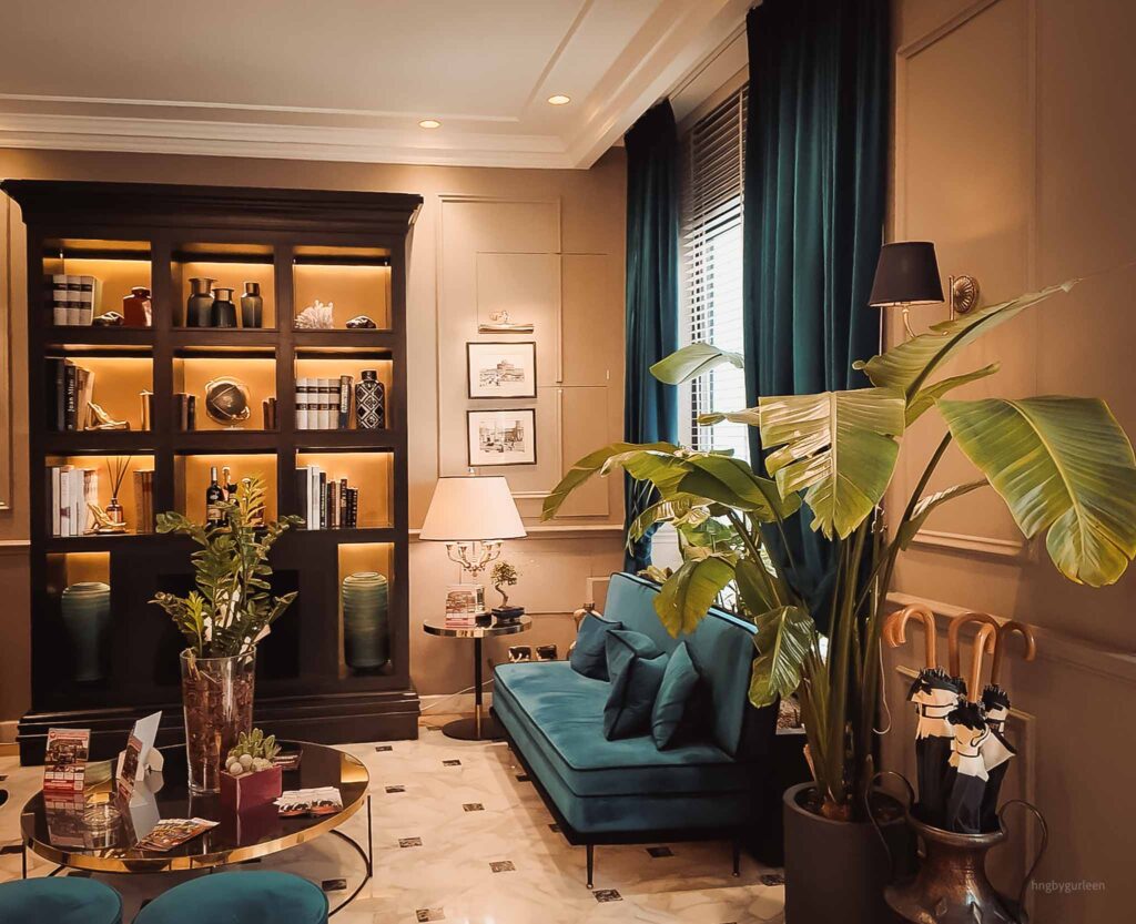 travel - hng by gurleen