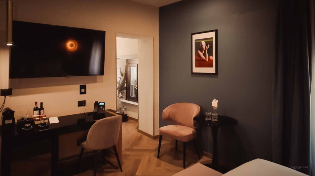 travel - hng by gurleen